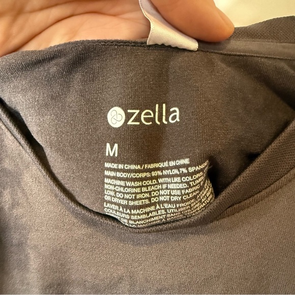 Men's Zella black and gray tie-dye shirt, size medium moisture wicking - Picture 3 of 4